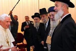 לא בכל ג'וב דתי יש אפשרות להשפיע. הרבנים הראשיים וידיד לא בכל ג'וב דתי יש אפשרות להשפיע. הרבנים הראשיים וידיד