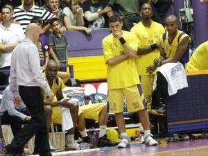 הספסל של חולון. הספסל של חולון.