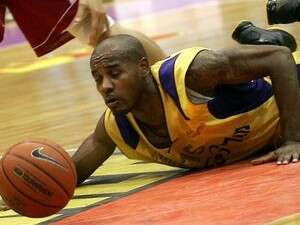 לואיס פלורס לואיס פלורס