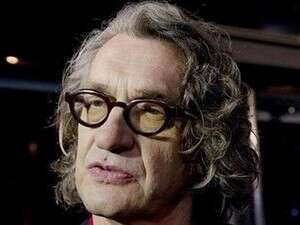 וים ונדרס. וים ונדרס.