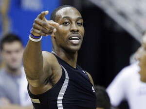 דווייט האוורד. דווייט האוורד.