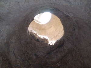 מערות קבורה וקשתות יפהפיות. ממצאים ארכאולוגיים במנזר האחיות בנצרת מערות קבורה וקשתות יפהפיות. ממצאים ארכאולוגיים במנזר האחיות בנצרת