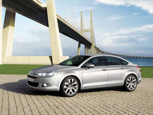 סיטרואן C5 - המשפחתית המפנקת ביותר סיטרואן C5 - המשפחתית המפנקת ביותר