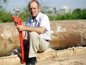 שני. עשה לא מעט טעויות שני. עשה לא מעט טעויות