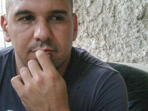 זיו ארדמן. תלמיד ותיק של אושו זיו ארדמן. תלמיד ותיק של אושו