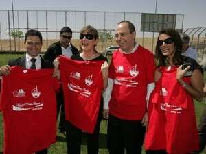 ����� ����,����� ����, ����� ��������' ������ ����.