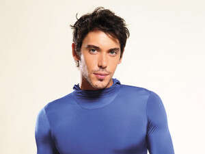 רז זלצרמן. הוא עוד ישוב. רז זלצרמן. הוא עוד ישוב.