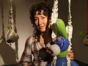 ���� ����