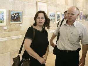 נועם ואביבה שליט בכנסת נועם ואביבה שליט בכנסת