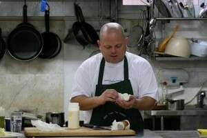 אייל לביא במטבח של מאיר אייל לביא במטבח של מאיר