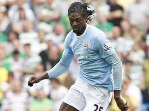 עמנואל אדבאיור. לא חושב רחוק מדי עמנואל אדבאיור. לא חושב רחוק מדי