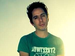 ����� ���