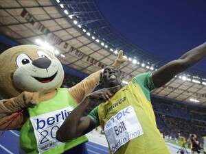 בולט חוגג. בולט חוגג.