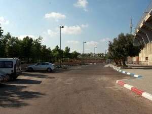 איצטדיון לויטה, מראה מנוכר וגישה שכונתית איצטדיון לויטה, מראה מנוכר וגישה שכונתית
