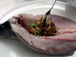 ברמונדי במילוי כרישה ויאנסון ברמונדי במילוי כרישה ויאנסון