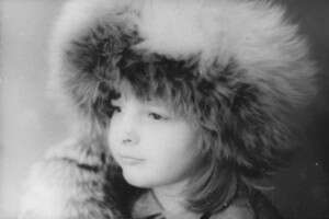 אניה פליט אניה פליט