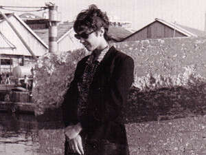 אלה אייזנברג אלה אייזנברג