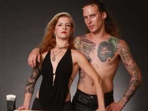 בני הזוג האודי בני הזוג האודי