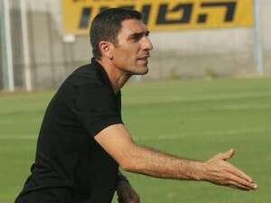 ���� ���