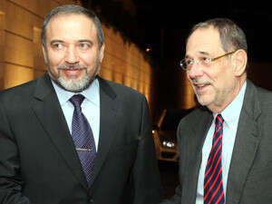 אביגדור ליברמן וחוויאר סולאנה אביגדור ליברמן וחוויאר סולאנה