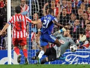 סלומון קאלו כובש לצ'לסי סלומון קאלו כובש לצ'לסי