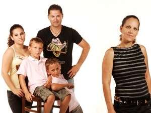 אמא מחליפה אמא מחליפה