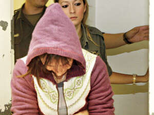 הסייעת החשודה בהתעללות בבית המשפט הסייעת החשודה בהתעללות בבית המשפט