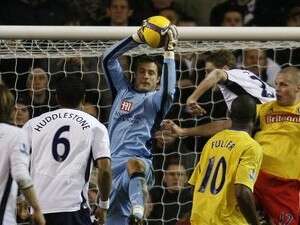 קודיצ'יני במדי טוטנהאם קודיצ'יני במדי טוטנהאם