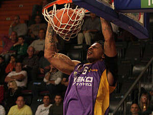 דווין מיצ'יל. לא הצליח להושיע את חולון דווין מיצ'יל. לא הצליח להושיע את חולון