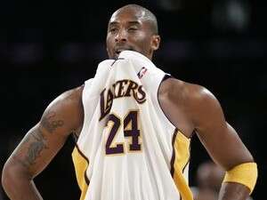 קובי, החטיא 13 מ-16 זריקות קובי, החטיא 13 מ-16 זריקות