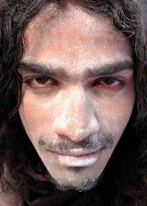 משהו כאן לא בסדר! קניבל משהו כאן לא בסדר! קניבל