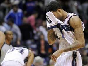 כריס דגלאס רוברטס כריס דגלאס רוברטס