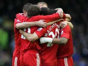 ליברפול בחיבוק קבוצתי ליברפול בחיבוק קבוצתי