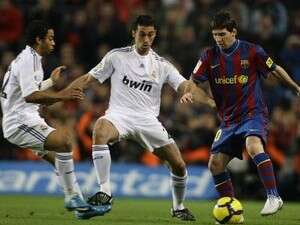 ליאו מסי מול מרסלו ואלברו ארבלואה ליאו מסי מול מרסלו ואלברו ארבלואה