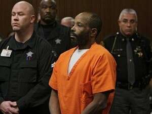 אנתוני סוול בבית המשפט אנתוני סוול בבית המשפט