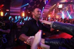 סער שינפיין. לא עו סער שינפיין. לא עו