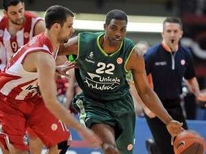 יותם הלפרין מנסה לעצור את לורנס לואיס, הערב יותם הלפרין מנסה לעצור את לורנס לואיס, הערב