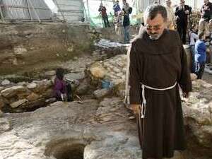 שרידים מביתו של ישו בנצרת שרידים מביתו של ישו בנצרת