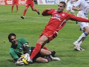 דודו גורש עוצר את איתי שכטר דודו גורש עוצר את איתי שכטר