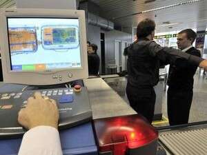 בידוק ביטחוני בשדה תעופה בידוק ביטחוני בשדה תעופה