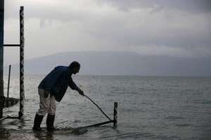 בסתיו יגיע האגם לרום של 2.14- מטר
<br/> בסתיו יגיע האגם לרום של 2.14- מטר
<br/>