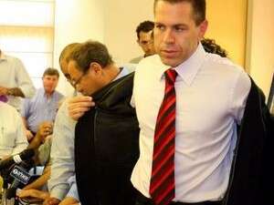 גלעד ארדן. הפעם לכלכת. גלעד ארדן. הפעם לכלכת.