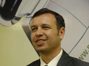 ���� ���