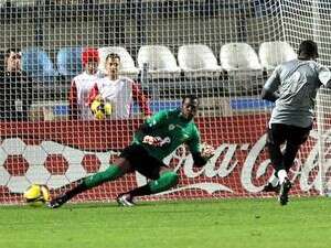 אניימה מכניע את מאייבי אניימה מכניע את מאייבי