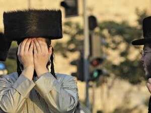 רוצה להישאר יהודי? שים שטריימל ודבר ביידיש רוצה להישאר יהודי? שים שטריימל ודבר ביידיש