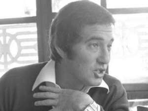 רפי שאולי בצעירותו. רפי שאולי בצעירותו.