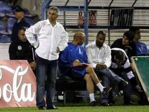 פרדי דוד מחכה לשער. אנחנו עדיין מחכים פרדי דוד מחכה לשער. אנחנו עדיין מחכים