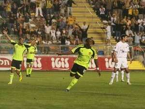 טוטו תמוז חוגג טוטו תמוז חוגג