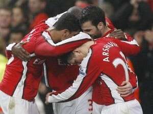 שחקני ארסנל חוגגים, הערב שחקני ארסנל חוגגים, הערב