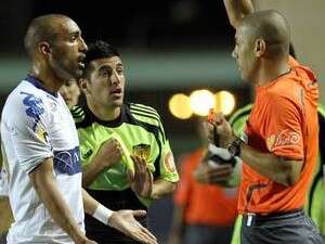 לירן ליאני מרחיק את ליאור ג'אן לירן ליאני מרחיק את ליאור ג'אן